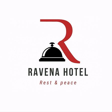 Hospedagem Itaborai Hotel Ravena Bagian luar foto