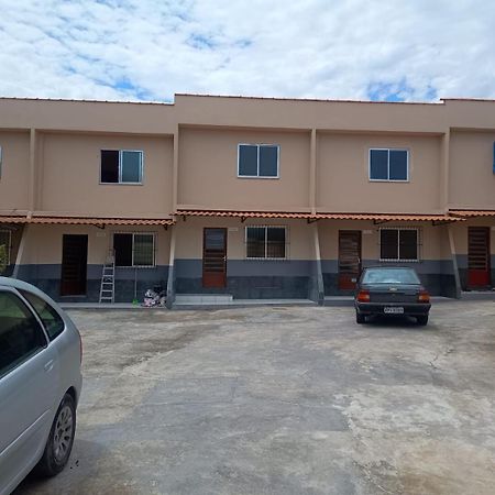 Hospedagem Itaborai Hotel Ravena Bagian luar foto