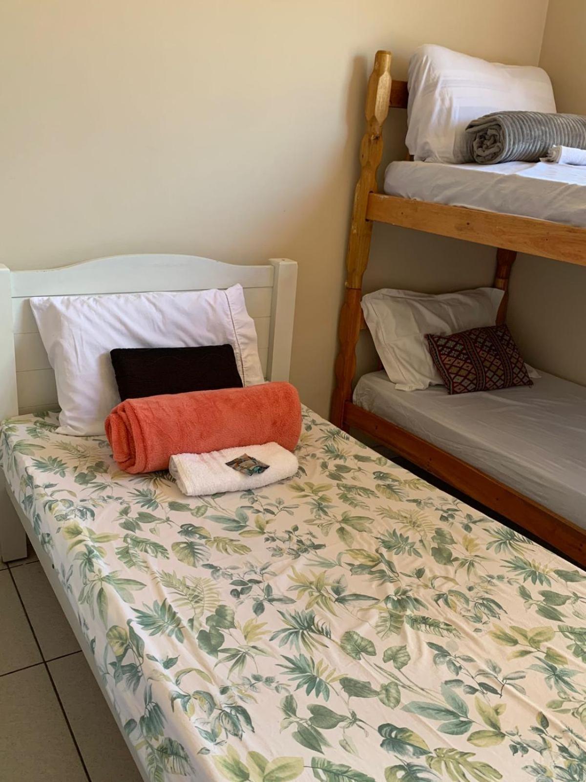 Hospedagem Itaborai Hotel Ravena Bagian luar foto