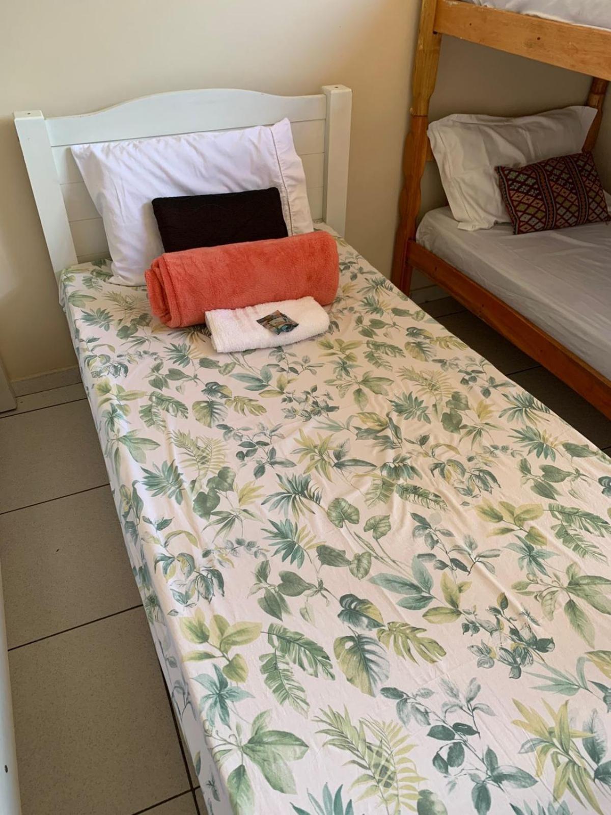 Hospedagem Itaborai Hotel Ravena Bagian luar foto